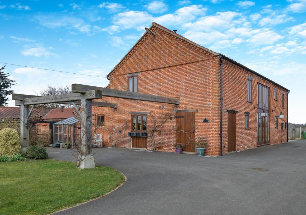 Elms Barn Villa Wangford Exterior photo